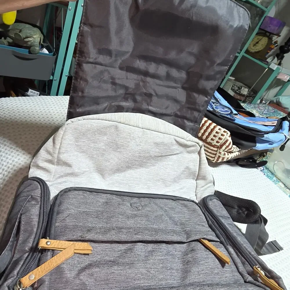 EDDIE BAUER FIRST ADVENTURE CASCADE BACKBAG  DIAPER BAG